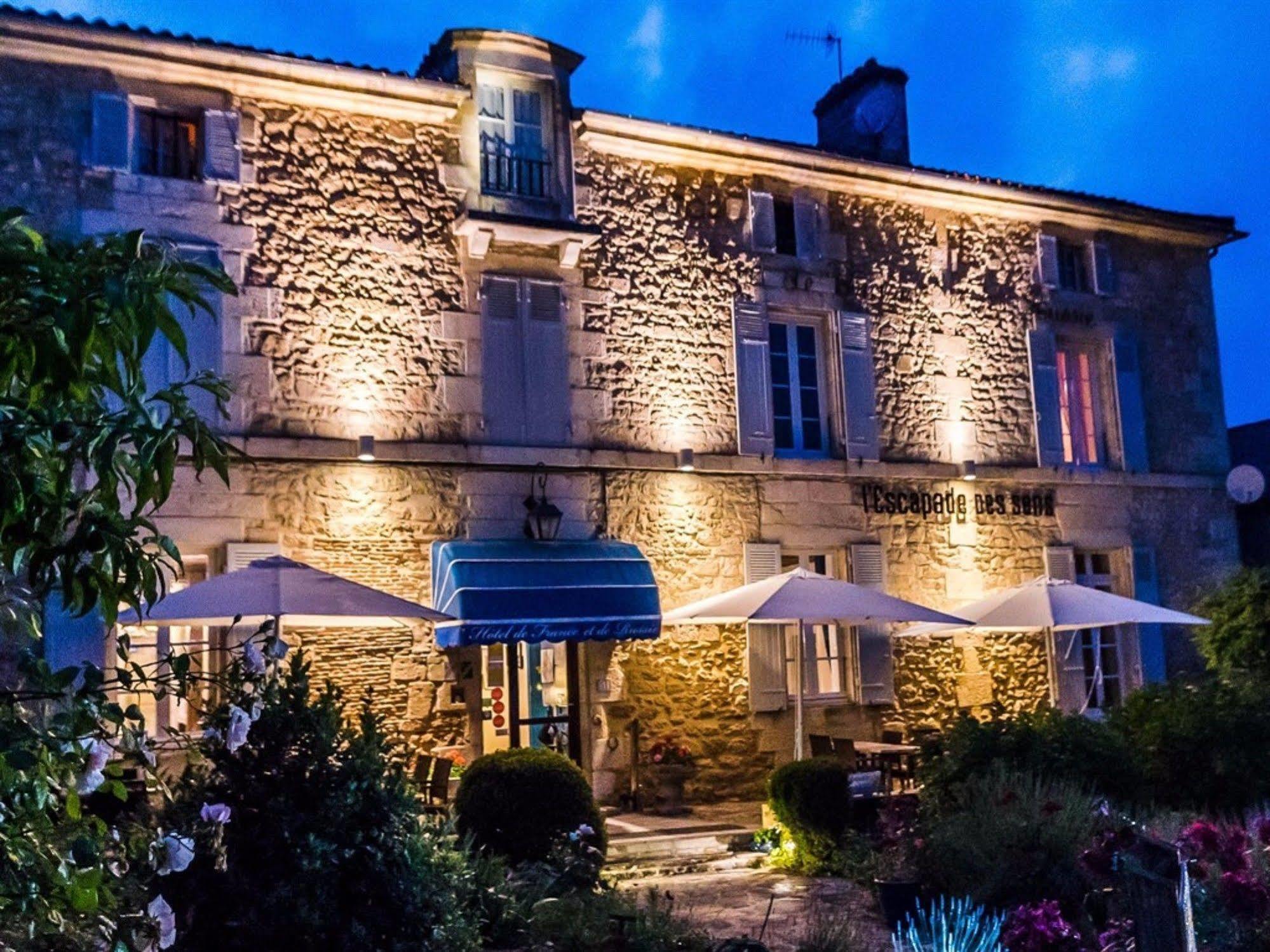 Hotel De France Et De Russie Thiviers Eksteriør bilde